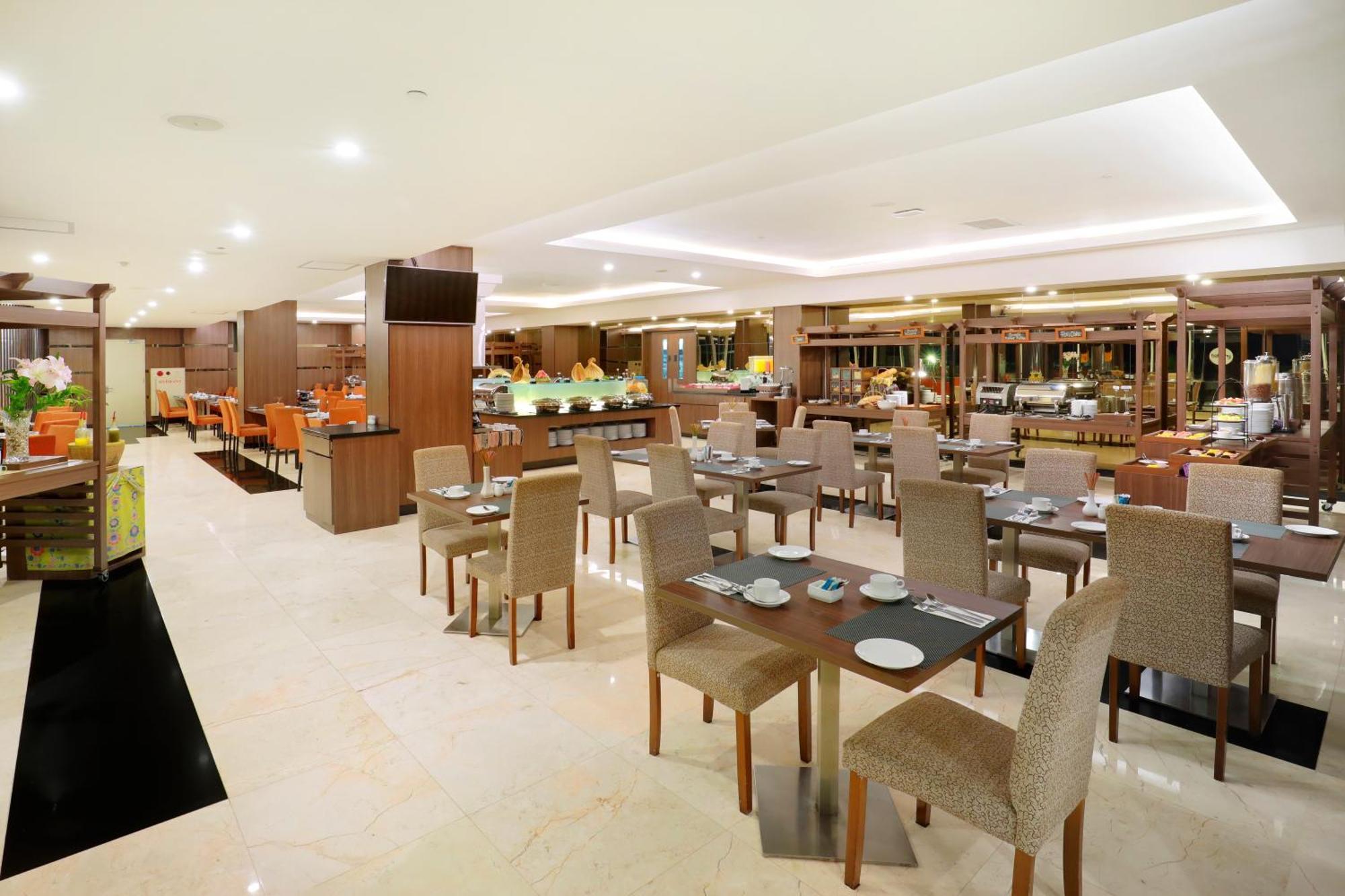 Aston Kupang Hotel & Convention Center Kupang (East Nusa Tenggara) Exterior foto