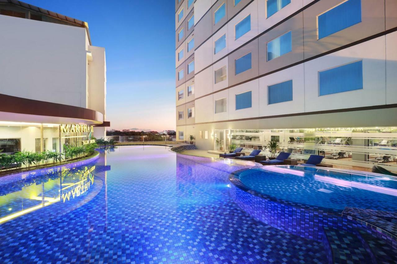 Aston Kupang Hotel & Convention Center Kupang (East Nusa Tenggara) Exterior foto
